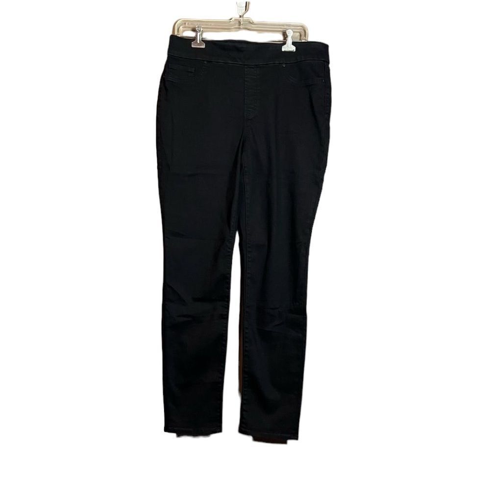 NWT! Chicos black denim pull on stretch denim jeggings 10